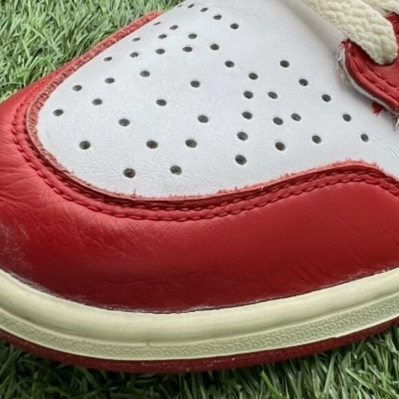 Jordan 1 Retro High Chicago 1994 (Includes box and card) main image 7
